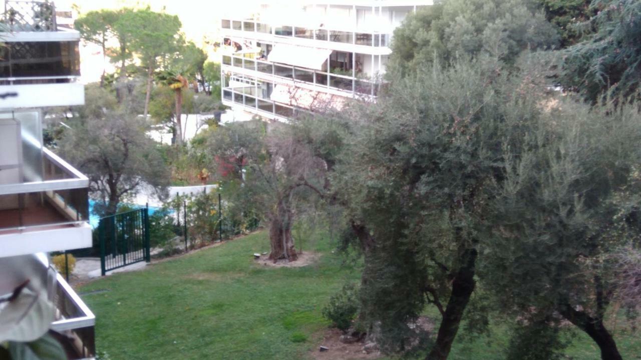 Mas De Tanit Corinthe Apartment Жуан-Ле-Пин Екстериор снимка